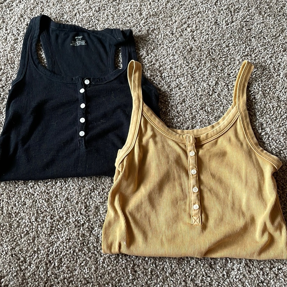 Aerie tank bundle